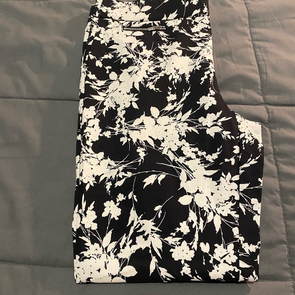 Nue Options - Picture 2 of 4